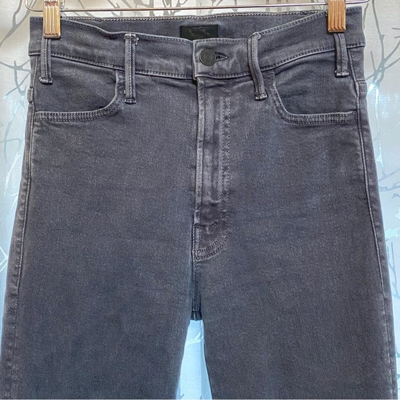 MOTHER The hustler ankle fray second chance gray black high waisted crop jeans - Picture 8 of 16